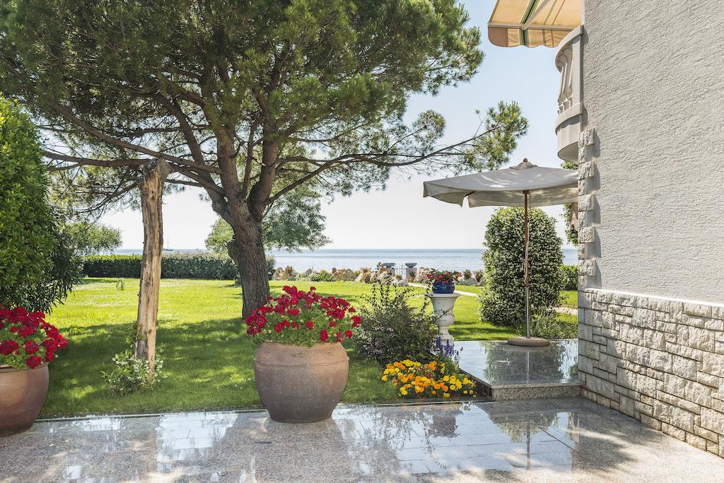 Apartments Bella Vista Umag Exterior photo